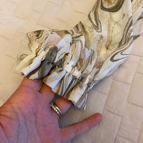 NWT A piece of art - Picture 7 of 7